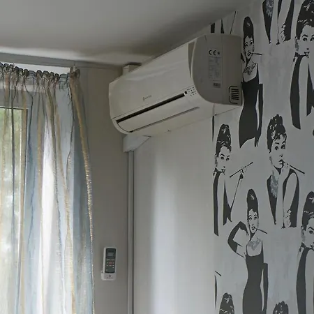 Tvoy Ostrov On Nezavisimosti Apartment Minsk